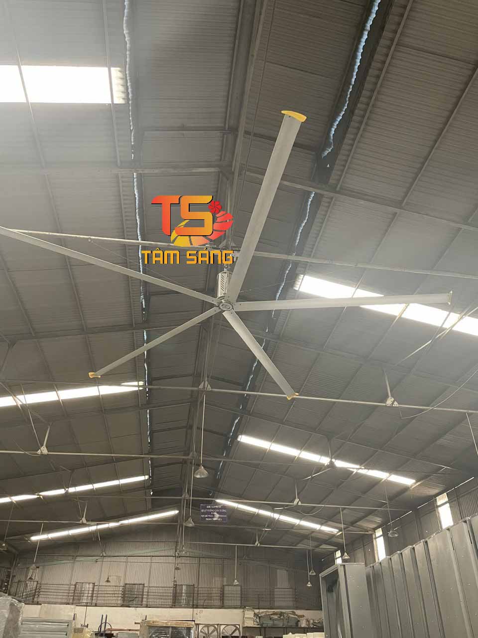 quạt trần công nghiệp